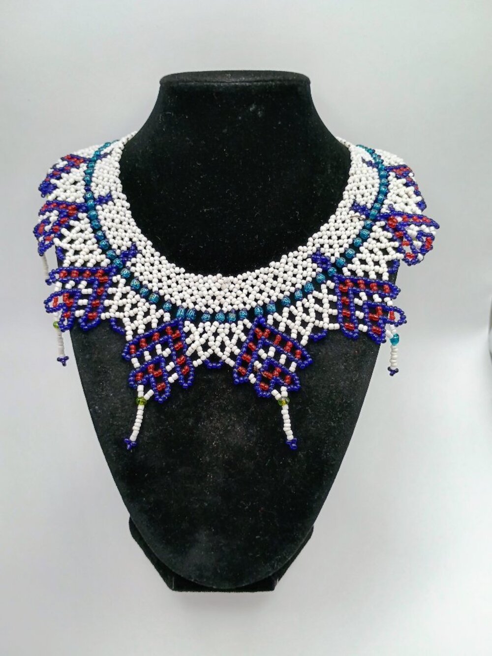 Handmade Beaded Choker Necklace with Multicolor Geometric Design